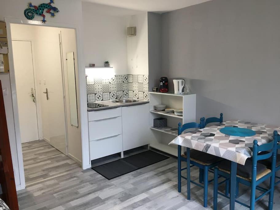 Studio Duplex Vue Mer 100M De La Plage Saint-Nic Eksteriør billede